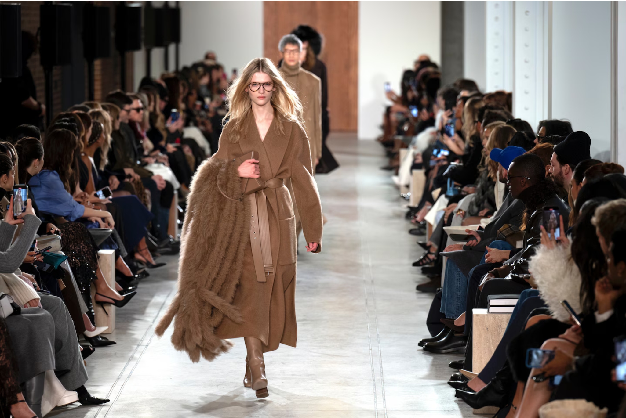 “Michael Kors oferece sua bolsa mais icônica com 75% de desconto por apenas 24 horas durante aniversário”