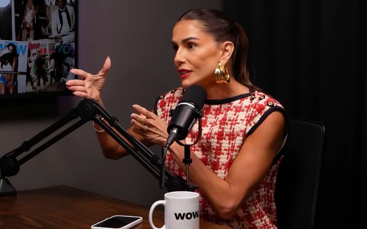 Deborah Secco revela rejeições na juventude e fala sobre traições: “Eu não era bonita”
